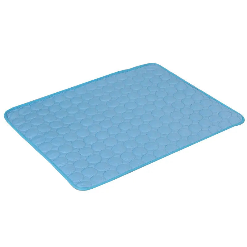 Durable Nylon Dog Cooling Mat For Indoor Outdoor Use