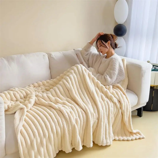 Fleece Cozy Blanket 300GSM Soft Warm Fluffy Microfiber Throw